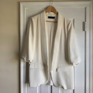 🤍 Zara Blazer